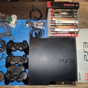 Playstation 3 320GB Console, 3 Sony Controllers, 11 Games, Headset, Keypad